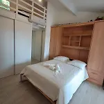L'escapade Ensoleillee - Pavillon Pour 4 *